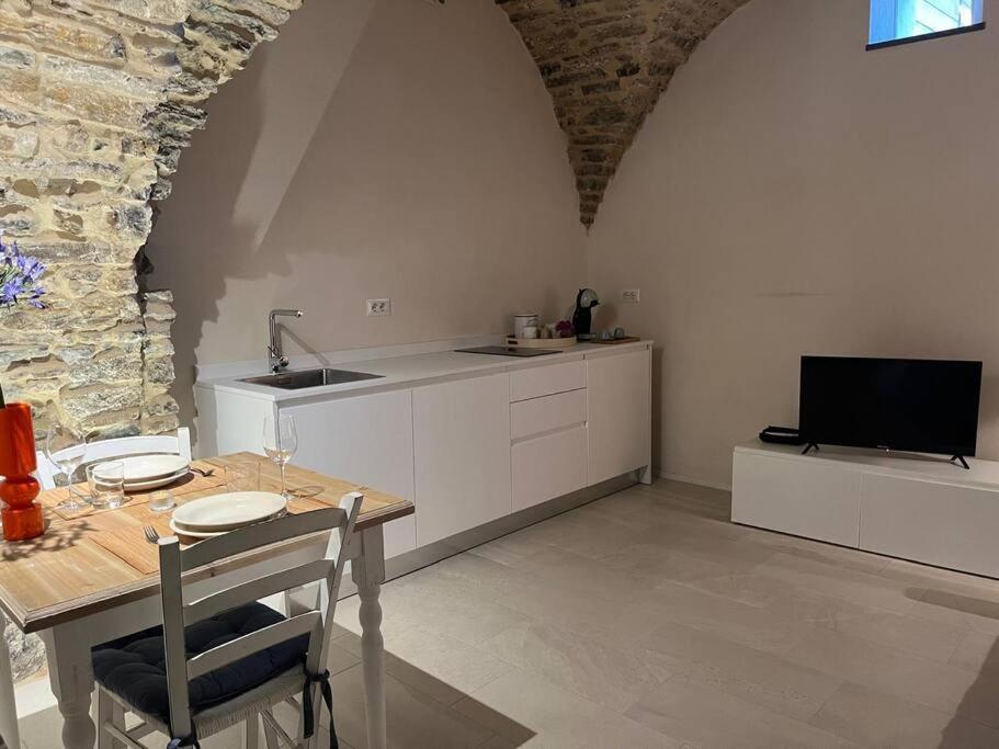 Studio Pietra E Charme Diano San Pietro المظهر الخارجي الصورة