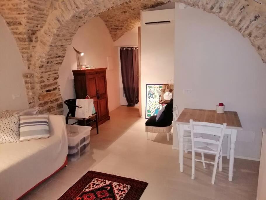 Studio Pietra E Charme Diano San Pietro المظهر الخارجي الصورة